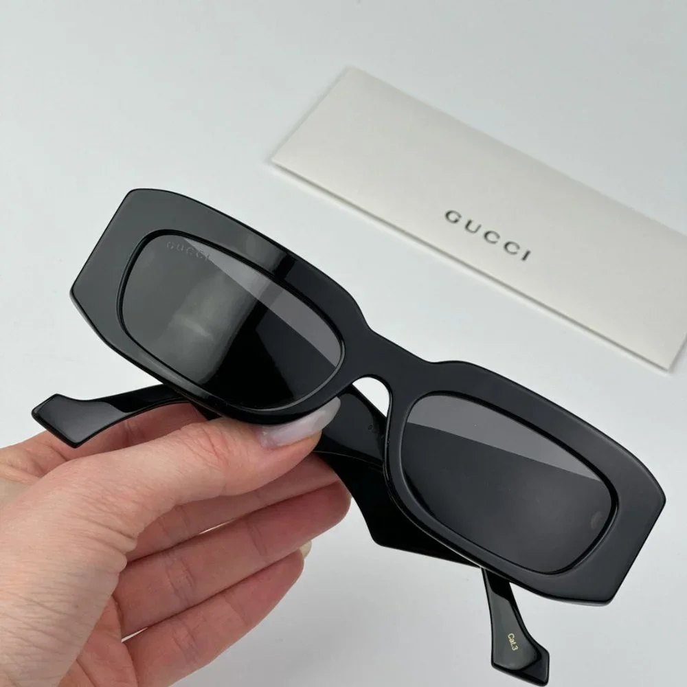 Gucci GG1426S 001 BRAND NEW Sunglasses Black Grey Unisex Rectangle
